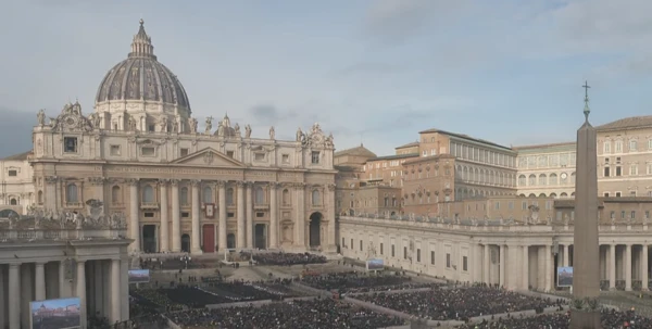 San Pedro Square in the rainy and cold morning of this February 9. Credit: video capture/ Vatican Media