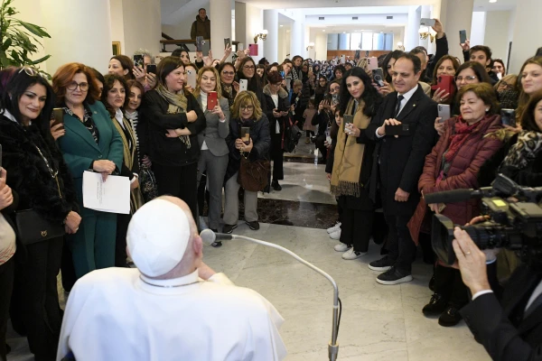 Pope Francis receives midwives and gynecologists in the Vatican. Credit: Vatican average