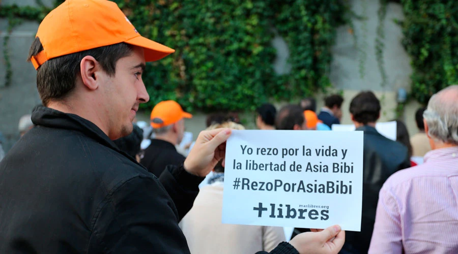 Manifestación en exteriores de Embajada de Pakistán en Madrid (España). Foto: Flickr Hazte Oir (CC-BY-SA-2.0)