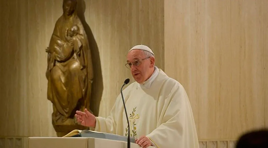 Papa Francisco en Misa en capilla de Santa Marta. Foto: L'Osservatore Romano.