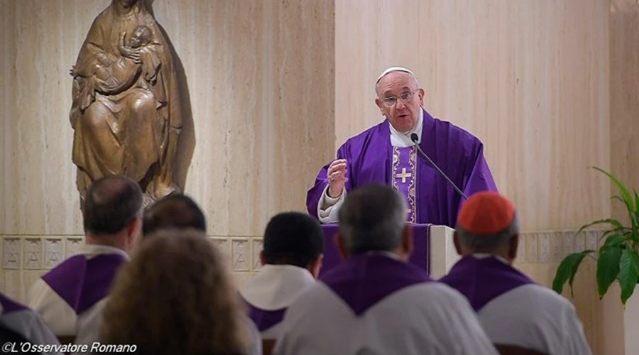 Papa Francisco en la Misa de la Casa Santa Marta / Foto: L'Osservatore Romano