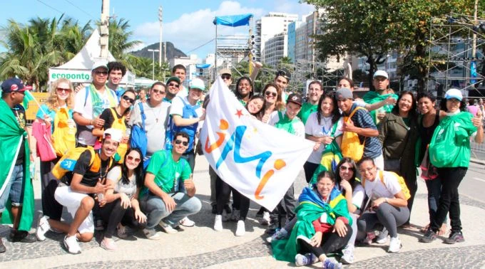 Jóvenes durante la Jornada Mundial de la Juventud Río 2013 / Foto: JMJ Flickr Jornada Mundial da Juventude (CC-BY-NC-SA-2.0)