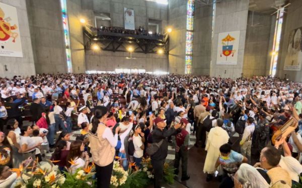 Interior de la Basílica durante la Misa solemne. Crédito: Andrés Henríquez/ACI Prensa.