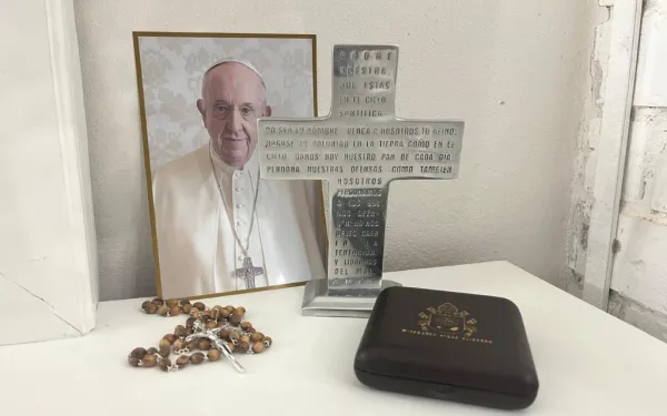 Rosary of Pope Francis.  Credit: Courtesy