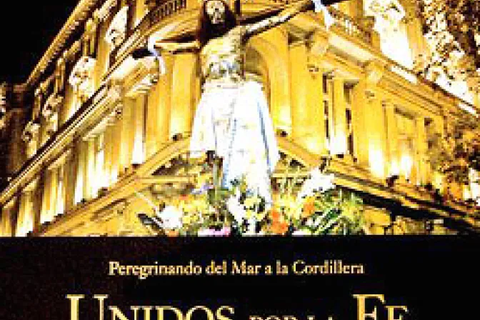 Unidos por la fe: Nuevo libro sobre religiosidad popular en Chile y Perú