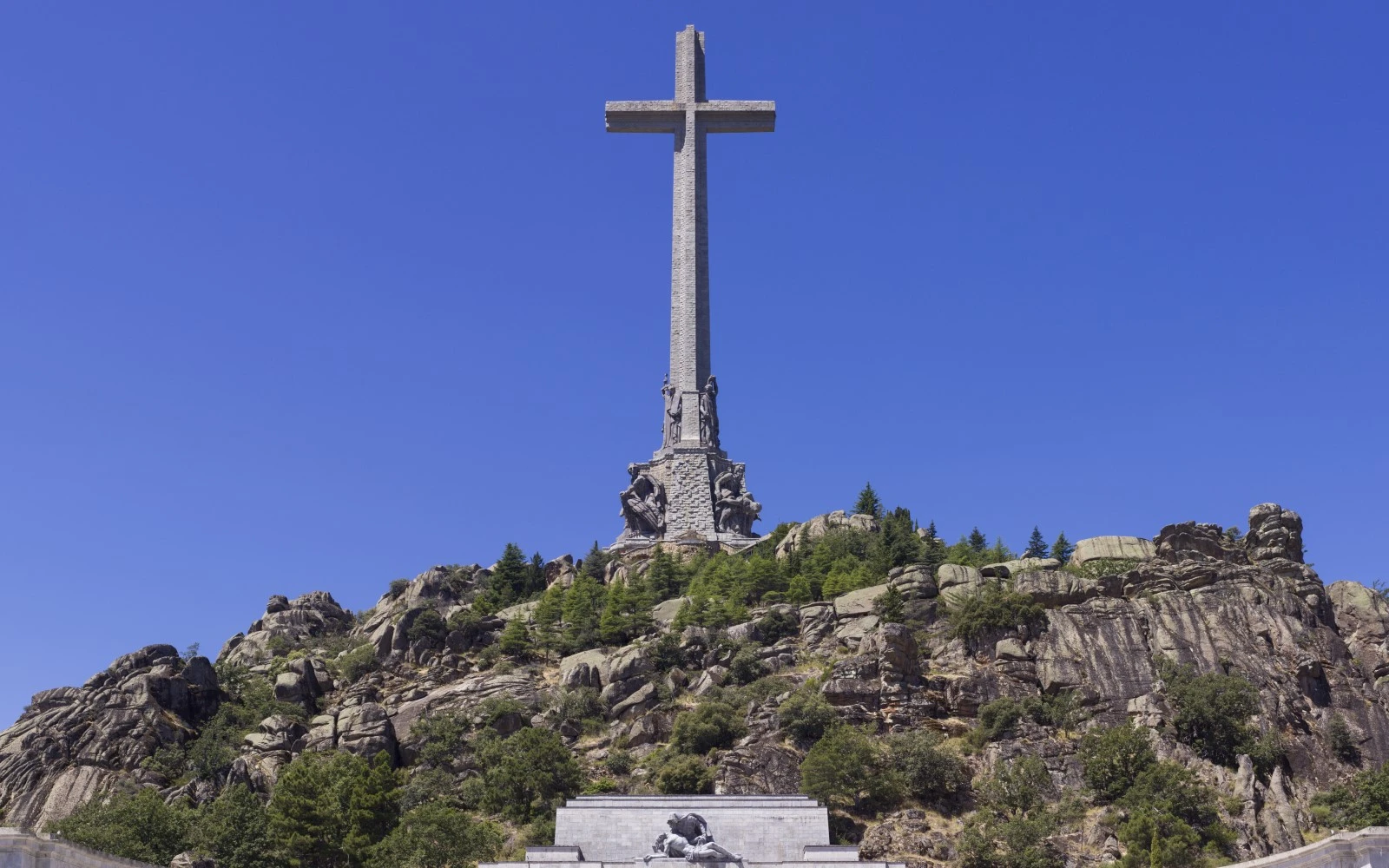 Vista general de la Cruz del Valle de los Caídos, la más gran de la cristiandad.?w=200&h=150