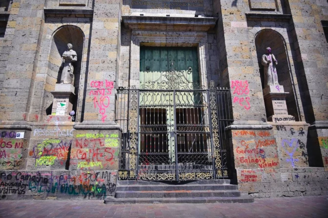 March 8 marches: Cathedrals and Catholic churches were vandalized by feminists in Mexico.