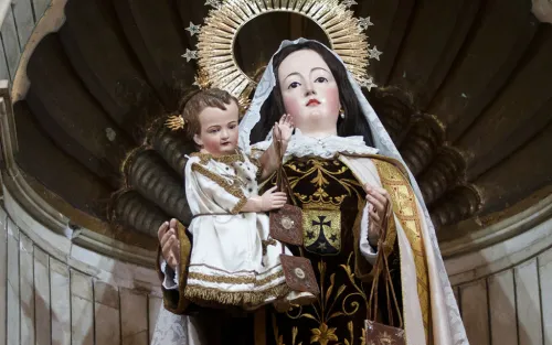 SOLEMNIDAD DE NUESTRA SEÑORA DE LA MEDALLA MILAGROSA