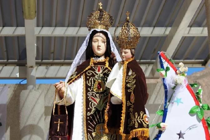 Virgen del Carmen, patrona de Chile