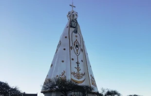 La imagen de la Virgen más grande de Argentina se inauguró en Catamarca Crédito: Prensa Obispado de Catamarca