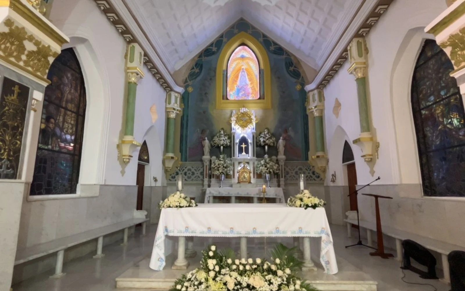 Imagen de Nuestra Señora del Valle en el altar principal de la Basílica, en la isla de Margarita.?w=200&h=150