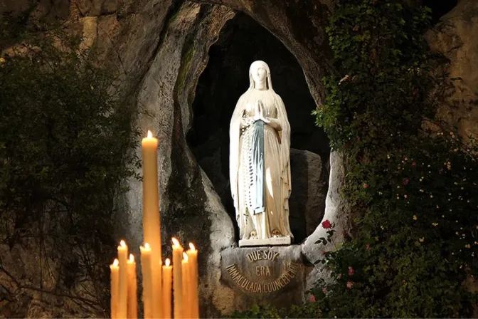 Gruta de Nuestra Señora de Lourdes