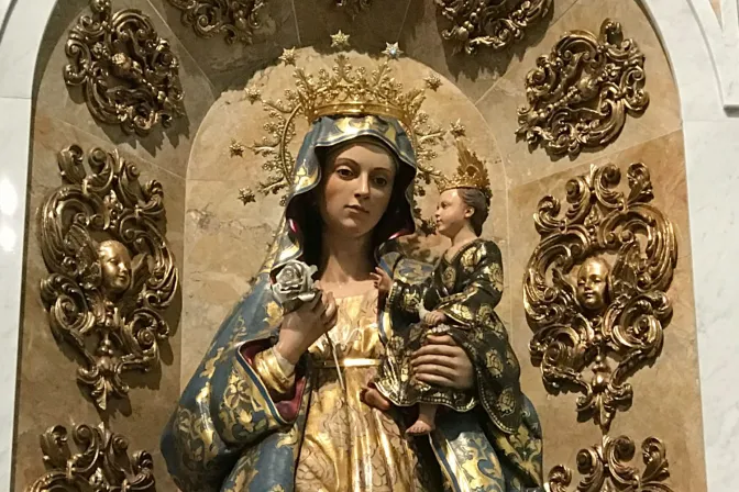 Virgen María