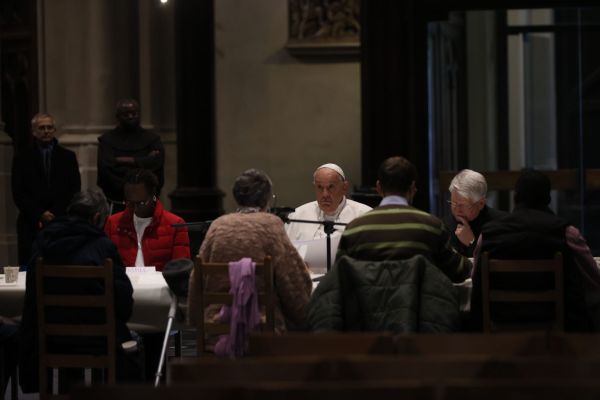 Pope Francis has breakfast with homeless people in the parish of St Gilles. Credit: Daniel Ibáñez/EWTN News