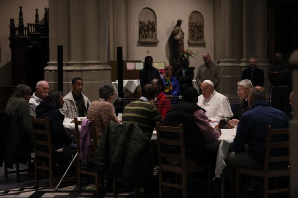 Pope Francis has breakfast with homeless people. Credit: Daniel Ibáñez/ EWTN News