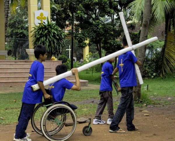 Niños camboyanos en la misión del P. Figaredo. Crédito: cortesía