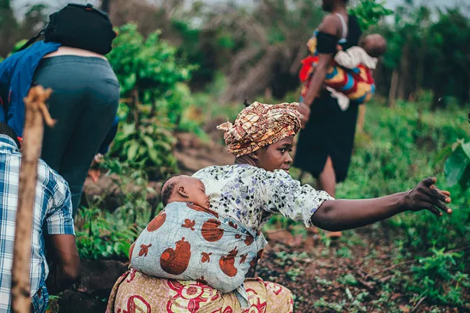 Caridad católica envía ayuda a víctimas del Estado Islámico en África